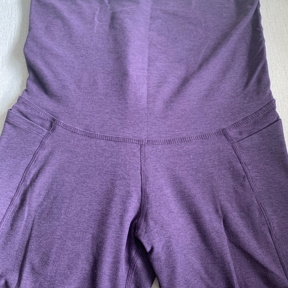 Beyond Yoga maternity space dye leggings